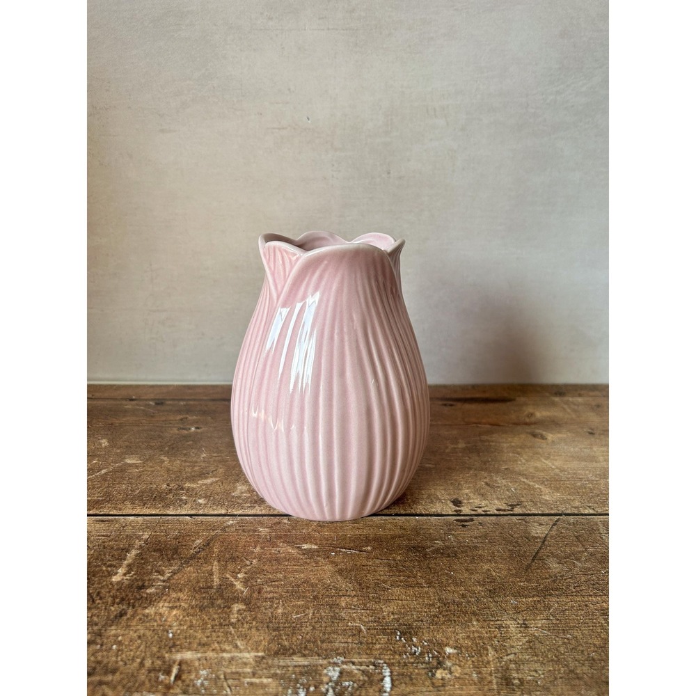 Vintage Pink Tulip Ceramic Vase β Ribbed Farmhouse Cottagecore Decor - Picture 3 of 11